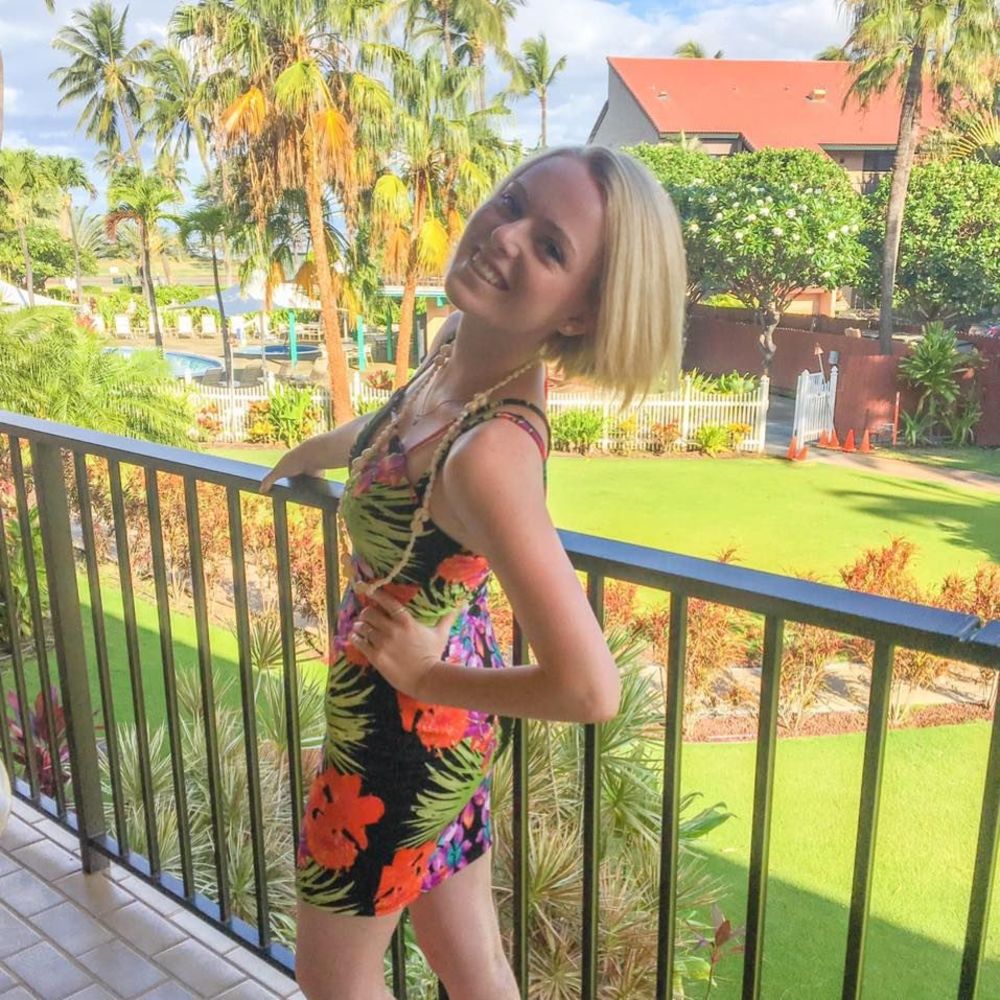 Meet your Posher, Michaela